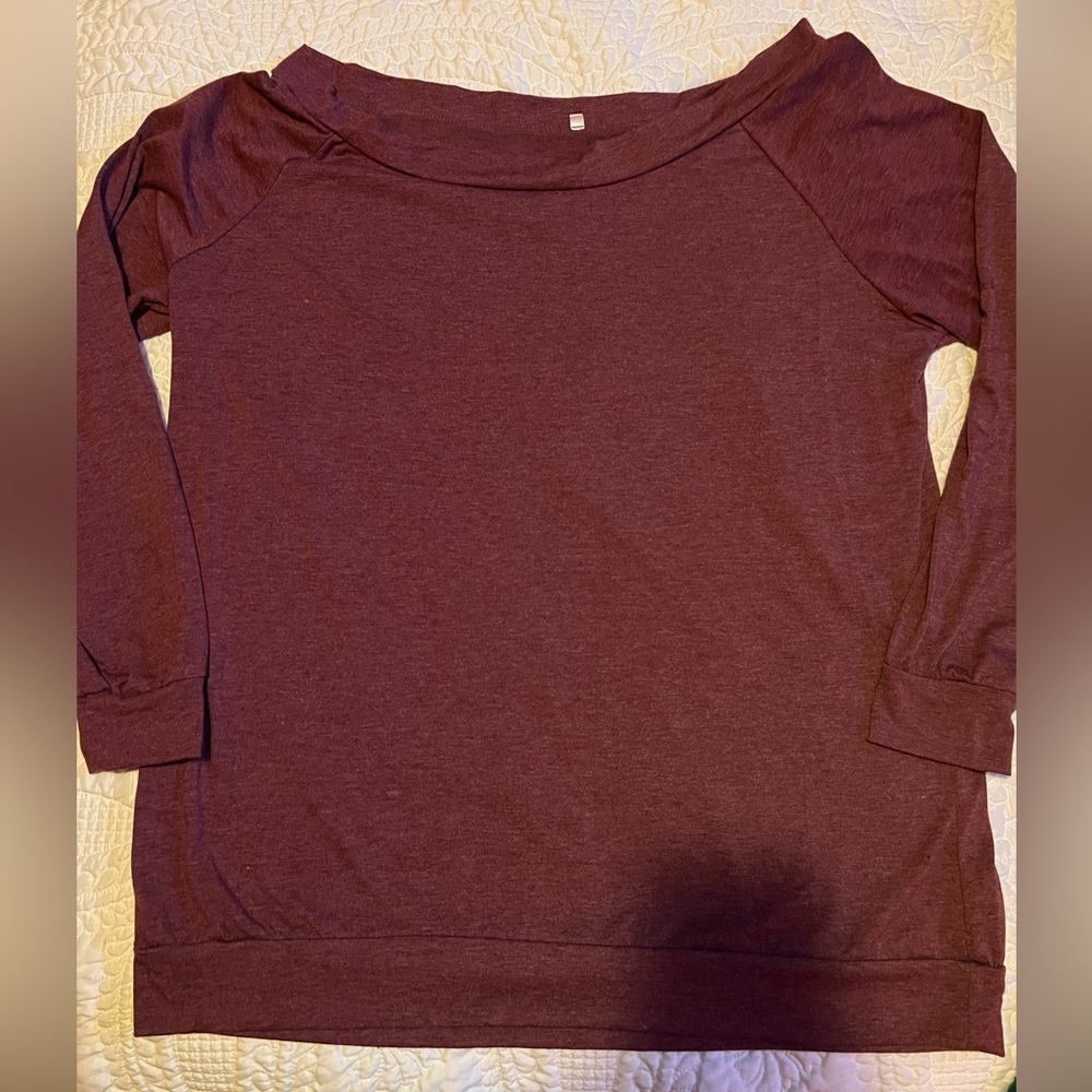 Plum Off-shoulder long sleeve tee.  Women’s size XXL. Soft.